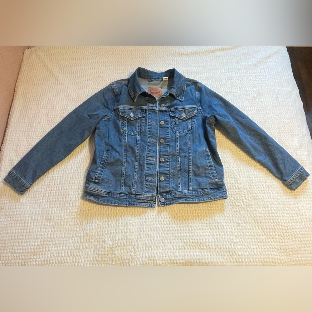 Levi's | Original Trucker Denim Jacket | Blue Denim Jacket | Jean Jacket - Picture 3 of 16